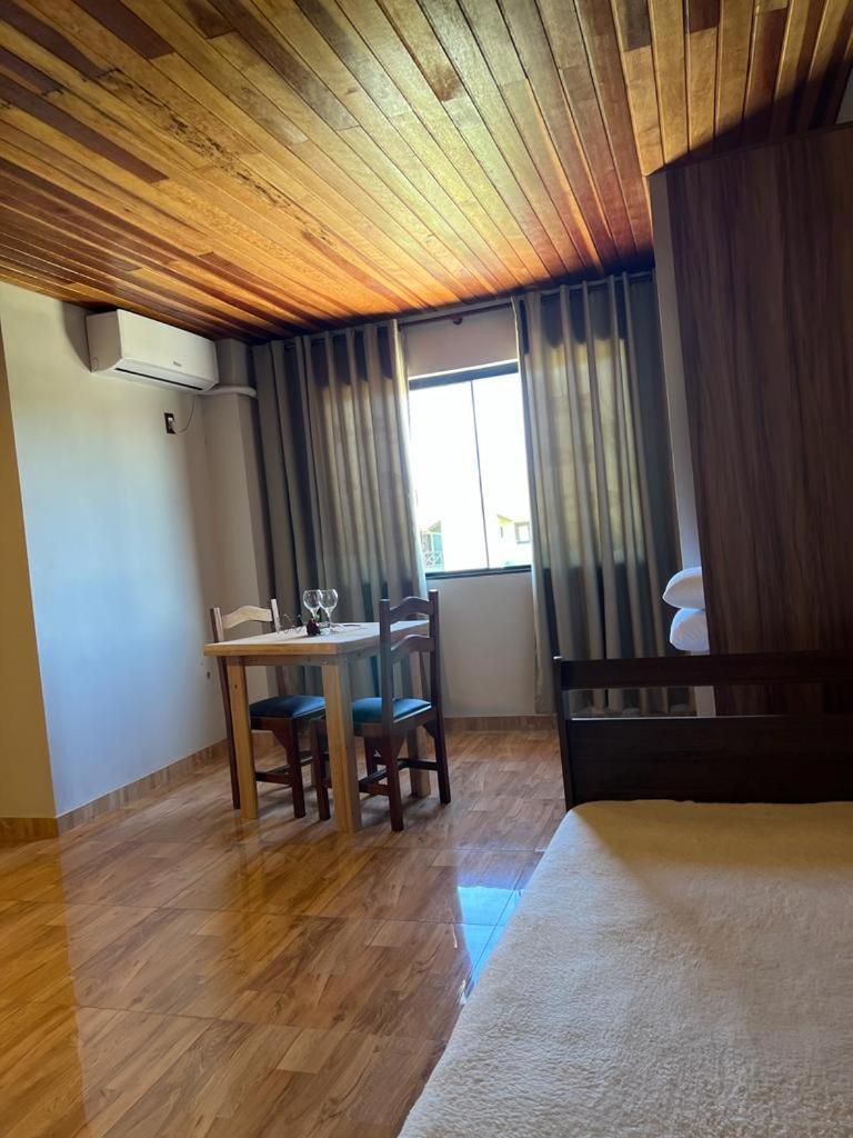 Deluxe Family Room,1549587088:JPEG